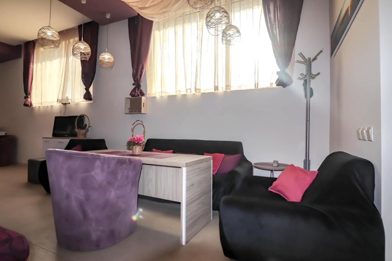 Студио Ариел Varna Exterior photo